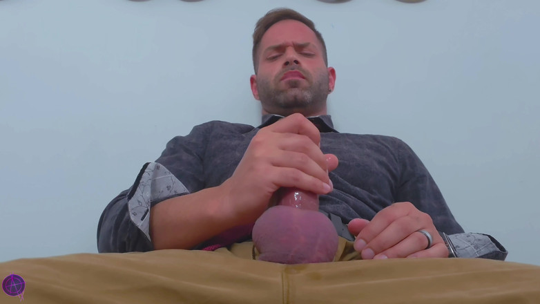 Nicky Rebel Solos: Explosive Jerk off Session 4K