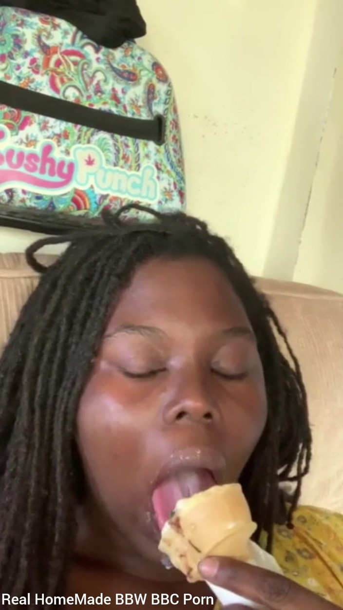 Super sexy ebony cuties: Fan-anfrage, leck ein eis mit sprinkle