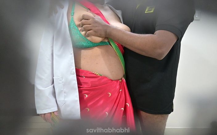 savithabhabhi: Doamna doctor verifică pula băiatului indian într-un spital