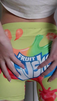 Smack It, Kiss It, You Choose