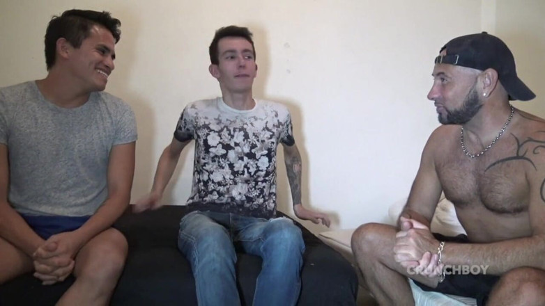 French Twinks Amator videos: Ricardo usa crudo por Alexis Tivoli