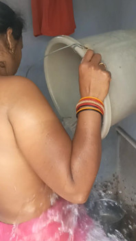 Desi Bahbhi
