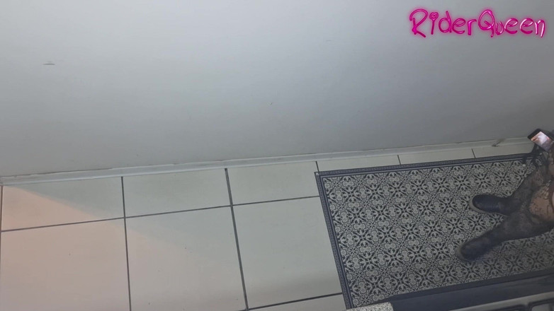 Riderqueen: Madrasta cozinha fode enteado - vídeo para fãs milf bbw