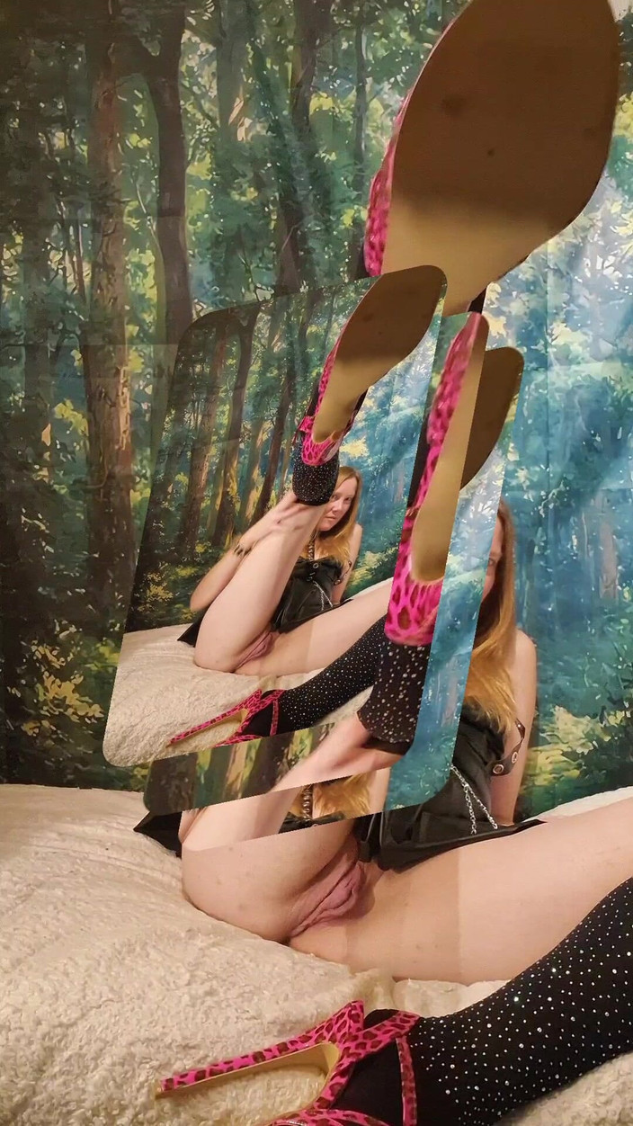 Sexy Butterfly: Mi sego per questa troia kinky e dj track e....