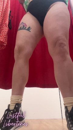 Lustful Libertines: För Desperat Att Hålla, Jag Måste Kissa I Min Kopp...