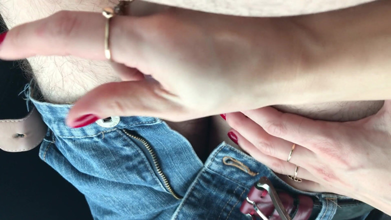 Lexy Bianca: Lexy made hand job on the outdoor road small dick...