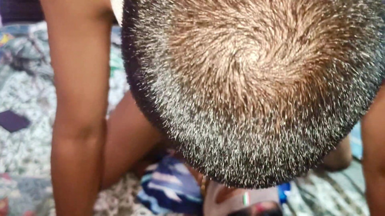 X videos: Moglie e marito si divertono a casa