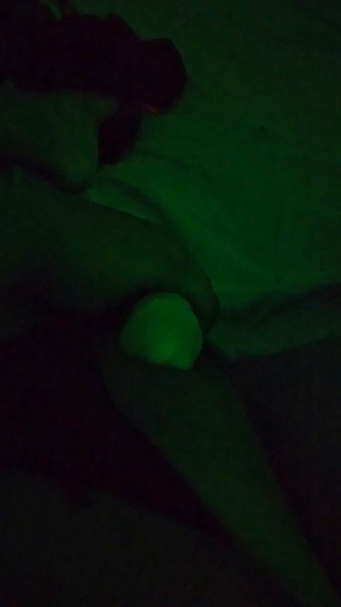 Ninazx: Mein erstes masturbations-video im grünen licht