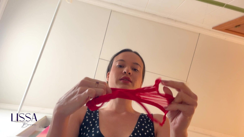 Lissa Brown: 第一人称视角 你是一个人类厕所