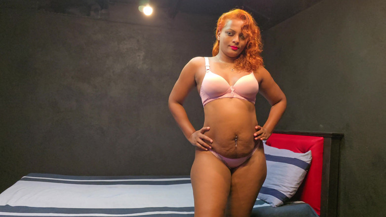 Beauty7Angels: Pembe kraliçe sutyen ve tanga denemesi nilmini sheron sl moda...