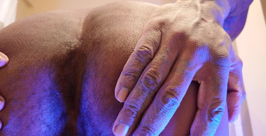 Hallelujah Johnson: 我的大屁股独奏