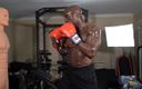Hallelujah Johnson: Exerciții de rezistență la box antrenament ar trebui să se...