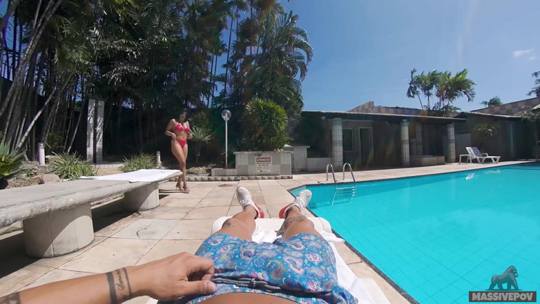 MassivePov: Latina Esplosiva
