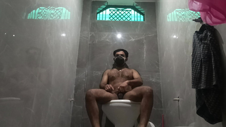 Sansuindia: Tarian bugil devar india di toilet