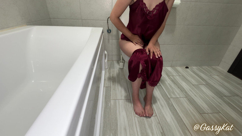 GassyKat: La toilette quotidiana episodio 19