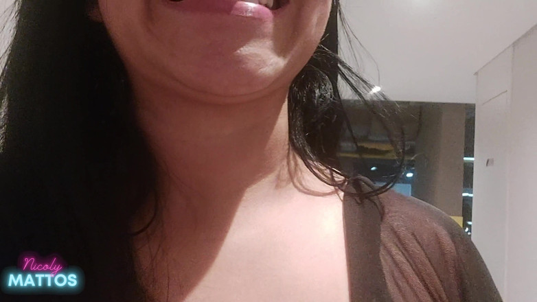 Nicoly Mattos: Frecher türmann, er kam auf meine kleinen muschi-haare!