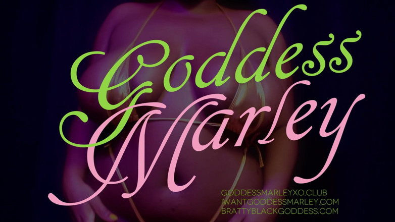 Goddess Marley: 금 비키니: 털이 무성한 보지 자지