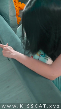 Mama mea vitregă este o curvă sună?! Fiul vitreg o fute dur pe mama vitregă obraznică pentru tăcere - Kisscat