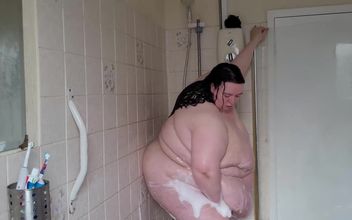 Sensual Shower with a Giant Body