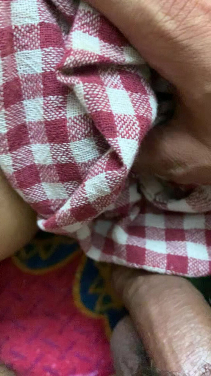 Riya mickey: ロマンチックなデジカップルが、高品質のHDビデオでキャプチャされた完全な親密さと愛でプライベートな夜を楽しむ