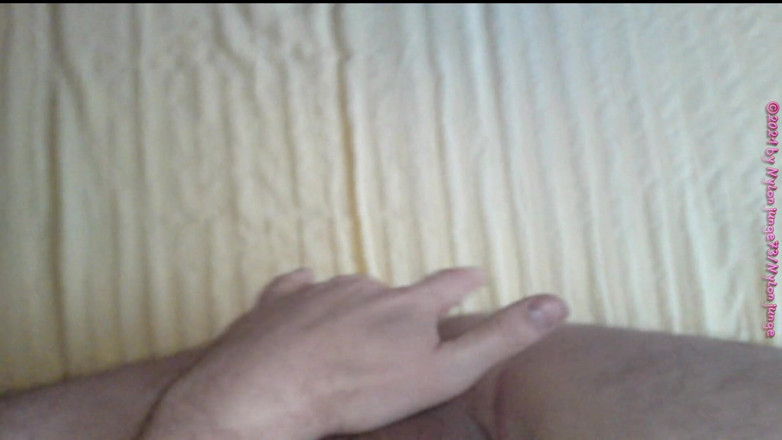Carmen_Nylonjunge: Hưng phấn khi níu giữ và đi giày cao gót ** HD...