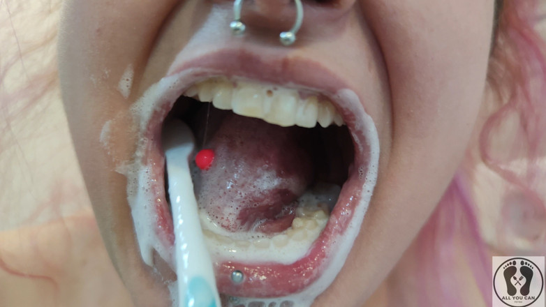 All You Can Fetish: 4k, bouche, uvule, visage, brosse à dents, image de bonne qualité