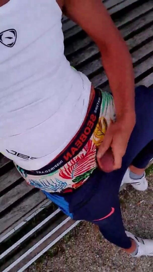 Slutboyben: Il ragazzo in cam4 scopata di cervello esibizionista
