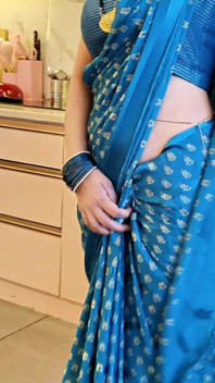 Insta Reel Influenceuse Bhabhi Baisée Par Son Propre Plombier De Bâtiment Très Fort. En Hindi