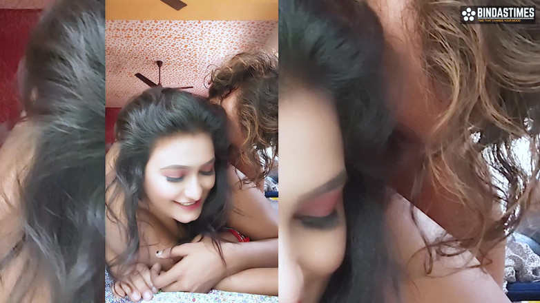 Biind as times: Desi Indische grote borsten hete en sexy Sucharita Bhabhi allereerste...