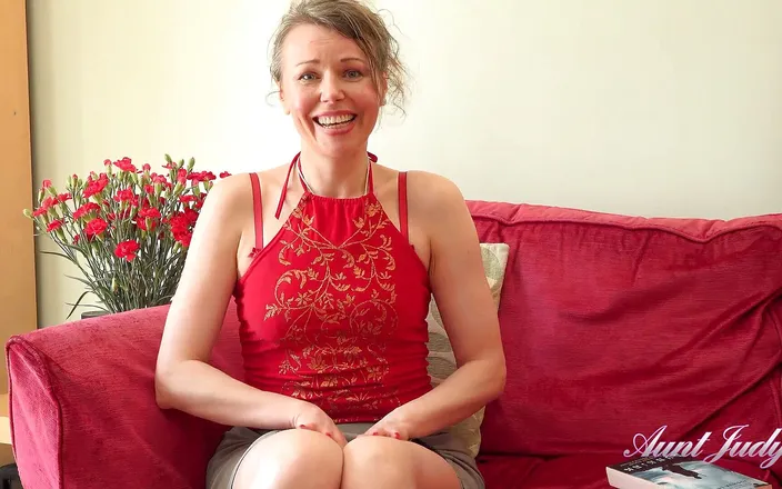 Aunt Judy's: Natural fullbush MILF Alexia (JOI)