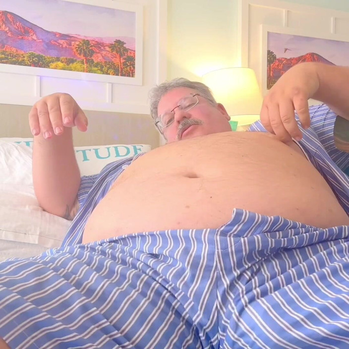 Hand-Free-Daddy-Chub: Gemuk gemuk beruang terbesar perut imut wajah pria tua