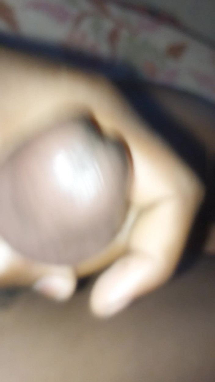 LoVbRo1: Grote pik masturberen tot klaarkomen