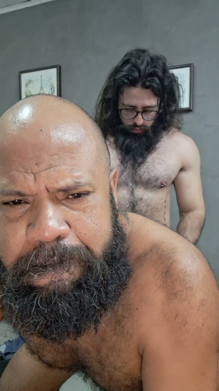 Tio Barbudo: The Viking Fucked Me and Came Deep in My Asshole