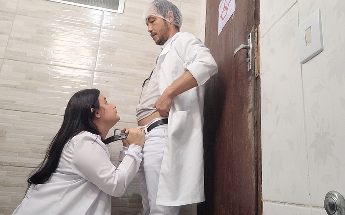 Jennyferpimenta: Lékař a sestra nemohou odolat a mají sex v nemocniční...