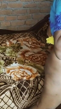 Bhabhi stála a nechala ji ve stoje