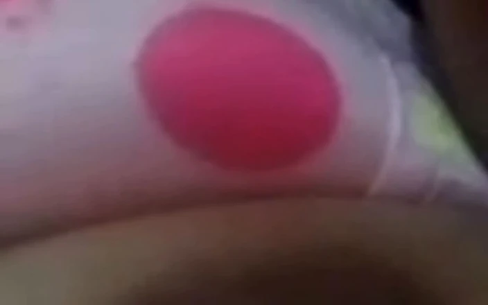 Kiran602: I Showed My Boobs to My Boyfriend on Video Call