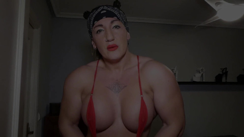 Danaxmuscles: Si Dia memecahkan pantat saya dan saya deepthroatnya.