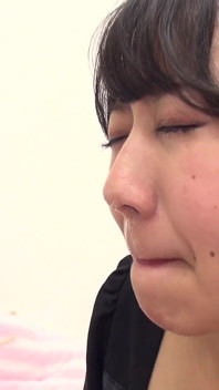 Amai Tsubame's First Time with Bad Breath Play with Himari Ayase