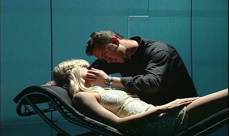 Antonio Adamo Film: Beautiful blonde gets her ass broken