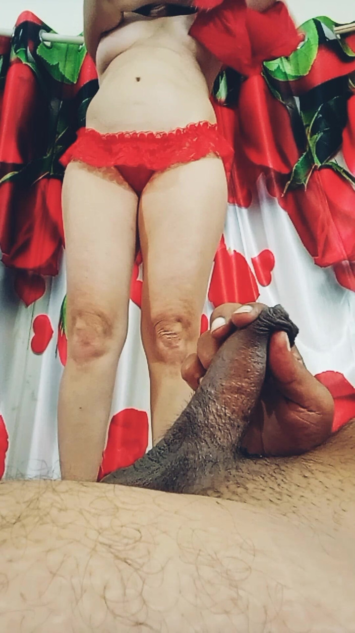 Bolly Karma: 義理の妹の初めての大人の冒険、義理の兄との冒険