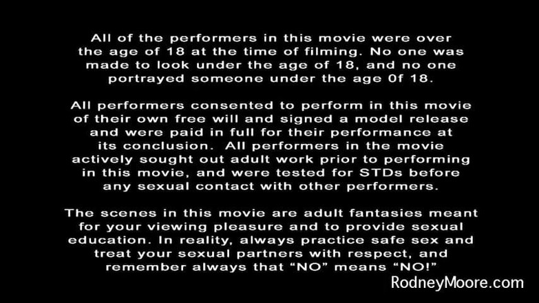 Horny Hairy Girls: 딜도로 사정하는 빨간 머리 털이 무성한 소녀