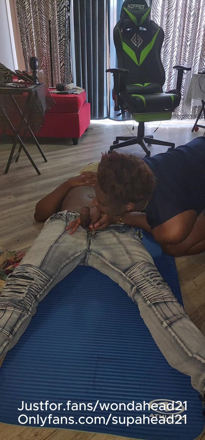 Wondahead21: Фітнес повідомлення про горло зі щасливим кінцем!!️