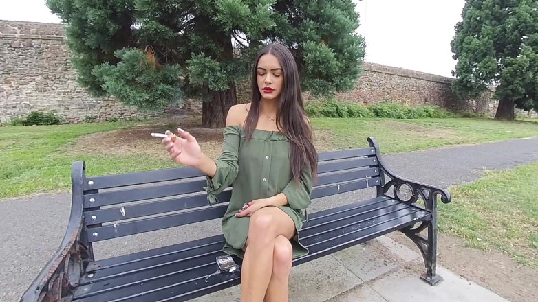 VR smokers HD-2D Videos Only: Kim Model - smoking