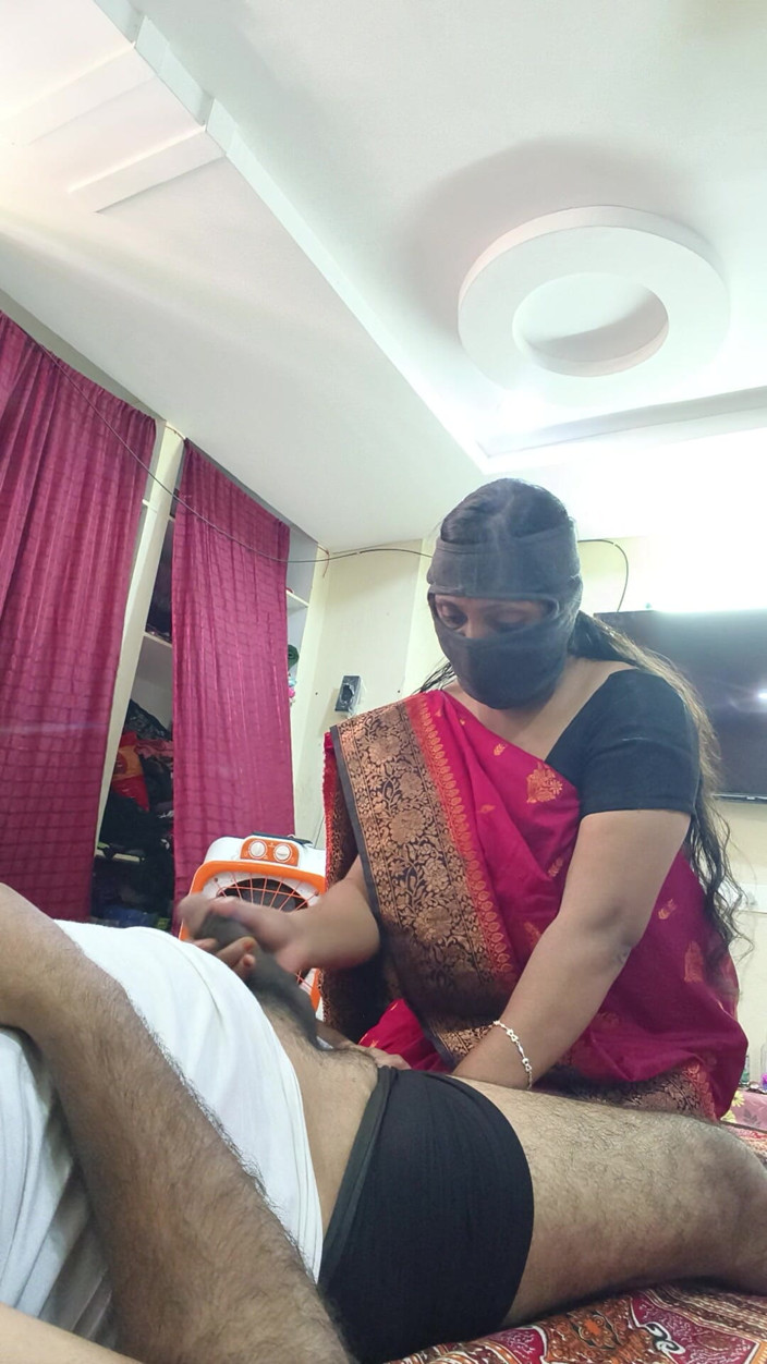 Sajjas: desi telugu larki