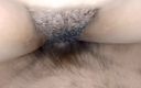Indian desi hot poja: Il cognato mise il dito nella Uni della cognata, gli...