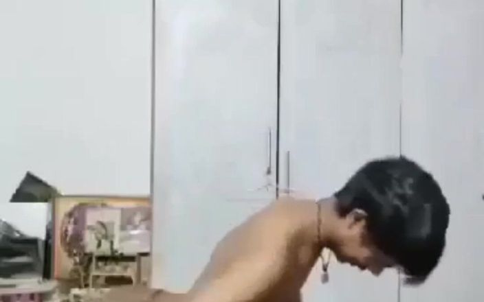 Playboy D: 내 방에서 쪼이는 보지 섹스