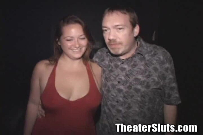 Theater Sluts: Cerc masturbare Blowbang Curvă toate cursele futai în gură în cinematograful porno...