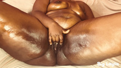 Big Layla: 完美自慰