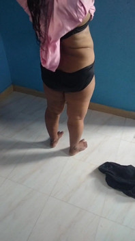 Hot Dress Changing