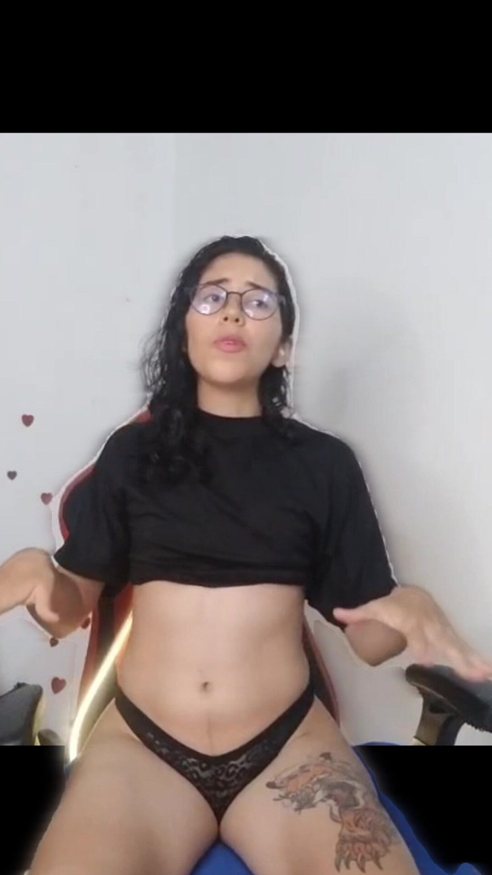 Skinnyx333: Tu Me Gustas Mucho Con Cojones